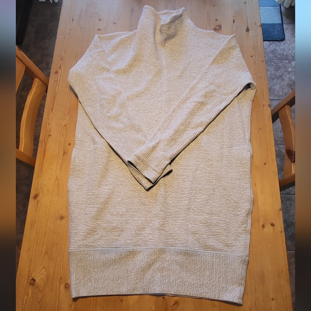 Lululemon tunic